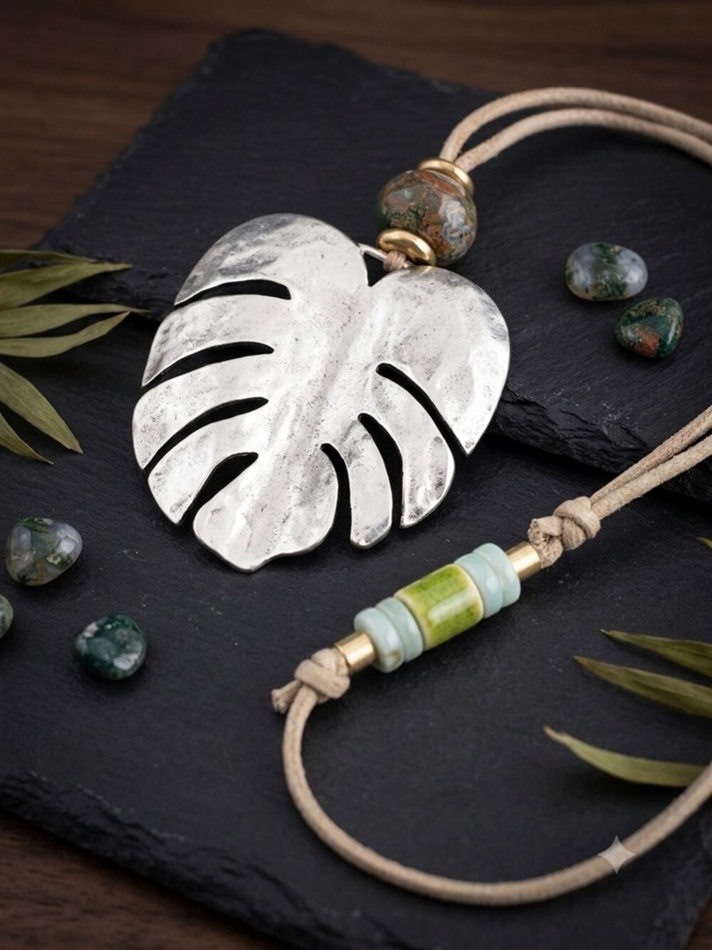 J.Jill Gorgeous Shades Of Nature Palm Leaf Statement Pendant ~ 2546 - Picture 2 of 6